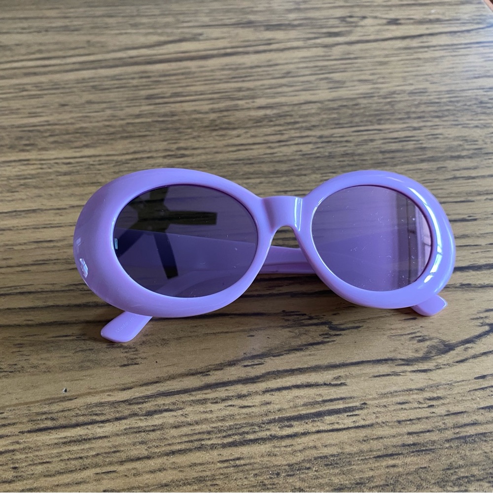 Groovy Purple Oval Sunglasses